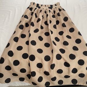 Girls XL Dainty Jewells skirt.